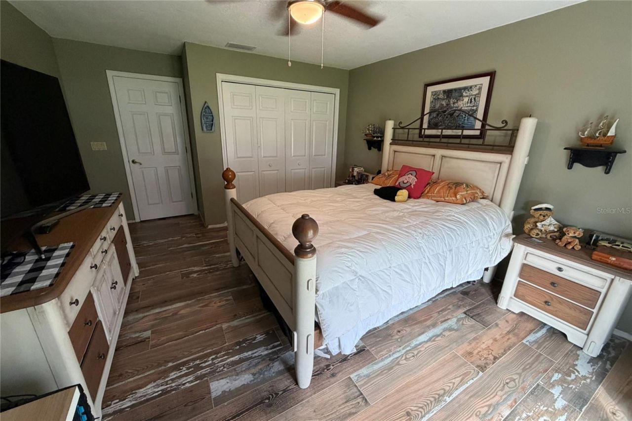 1497 Overland Drive , Spring Hill, FL 34608 Photo