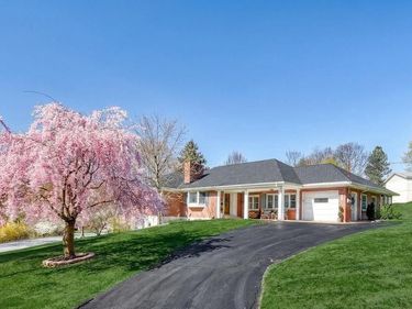 611 GARDEN DRIVE, HARRISBURG, PA 17111