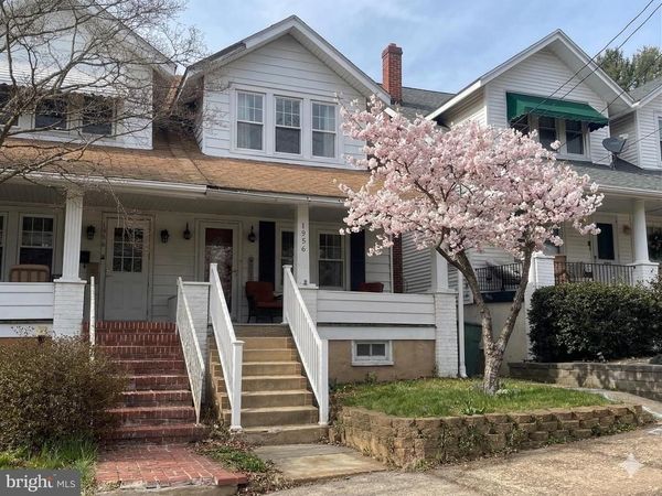 1956 3RD AVENUE, POTTSVILLE, PA 17901