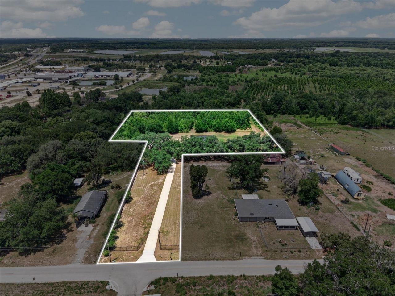 692 Howard Road, Auburndale, FL 33823 Photo
