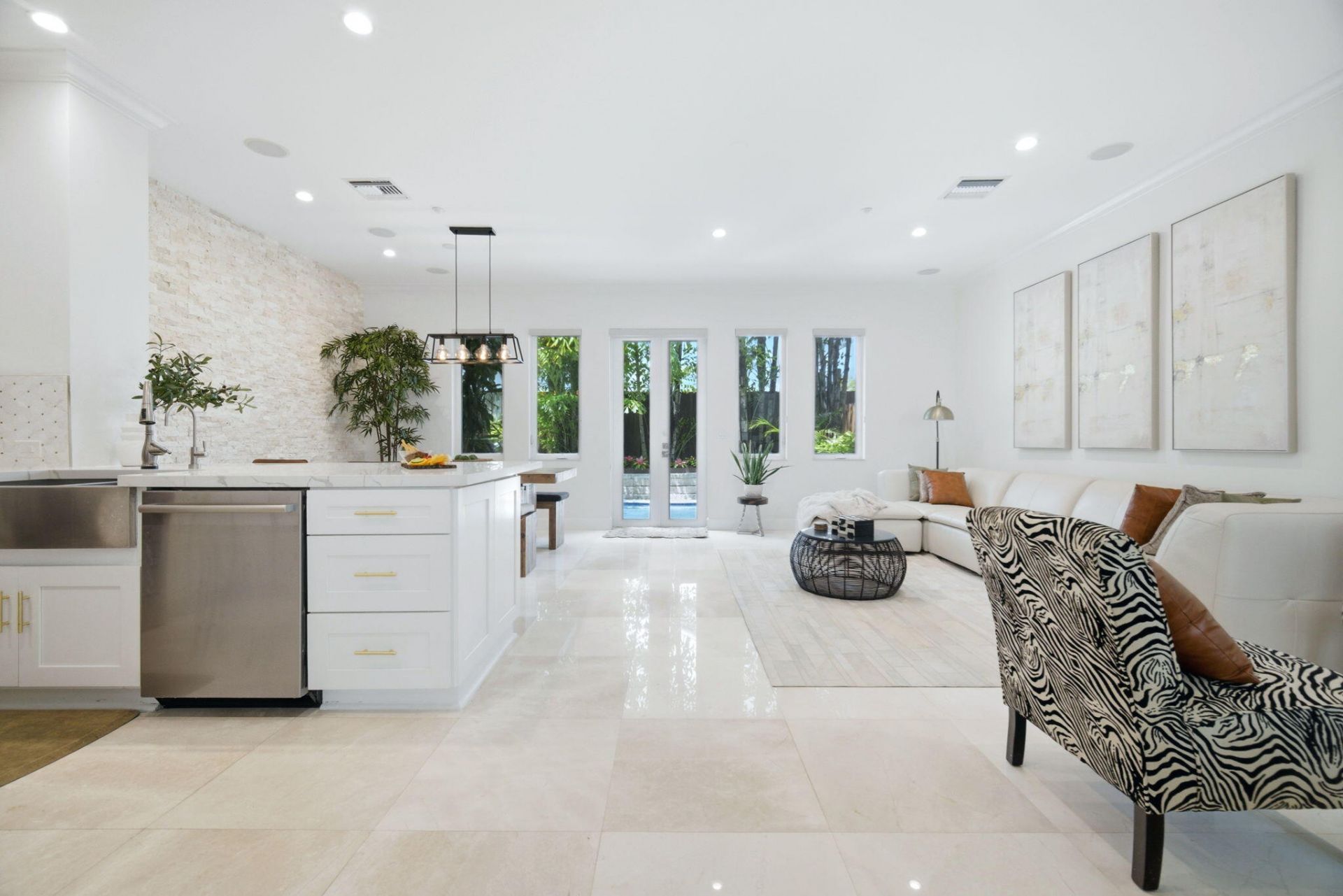 1705 NE 5th Street, Fort Lauderdale, FL 33301 Photo