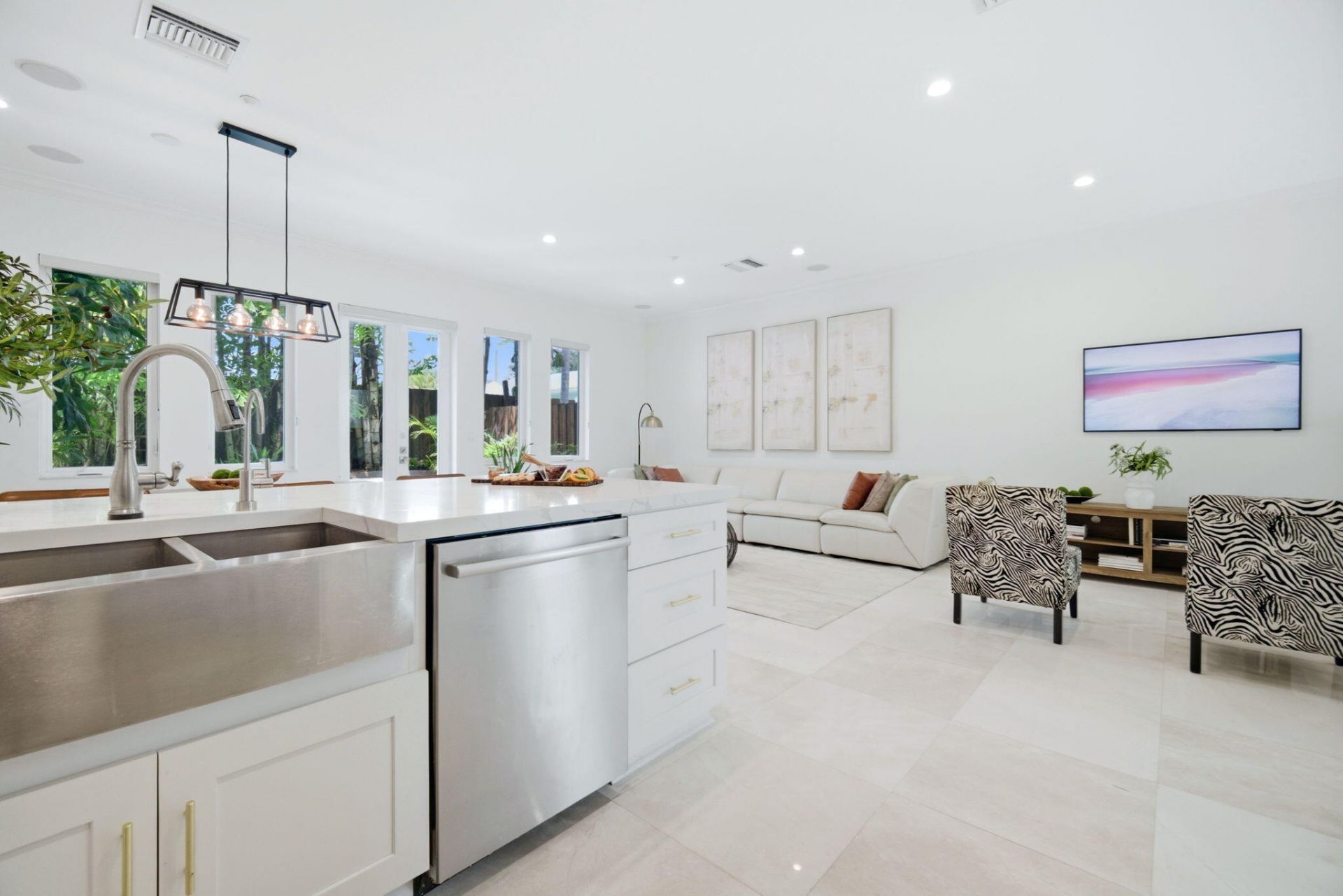 1705 NE 5th Street, Fort Lauderdale, FL 33301 Photo