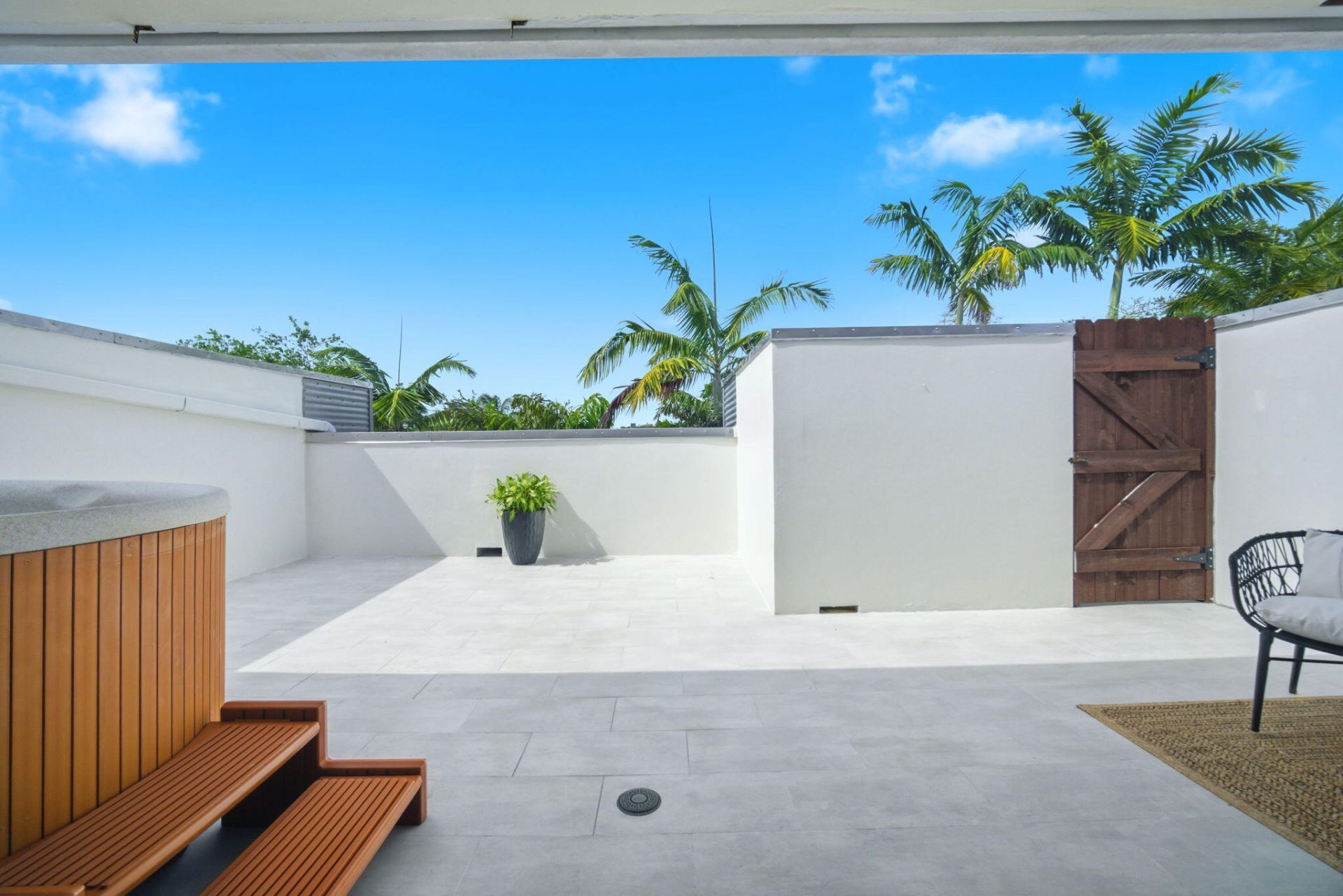 1705 NE 5th Street, Fort Lauderdale, FL 33301 Photo