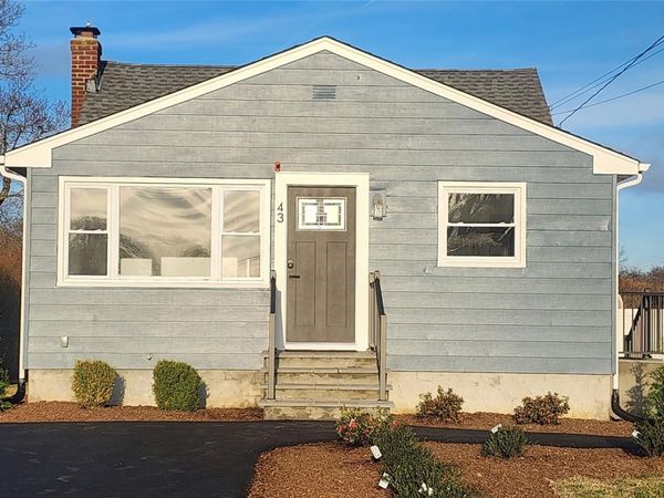 43 Abby Lane , Shirley, NY 11967