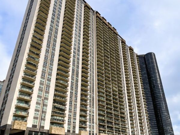 400 E Randolph Street, Unit 3314, Chicago, IL 60601