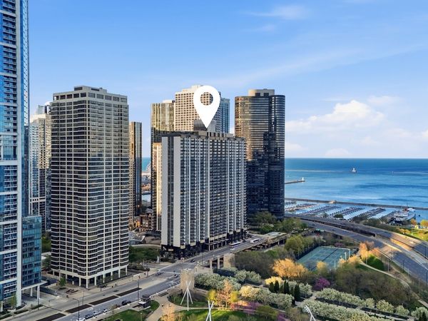 400 E Randolph Street, Unit 3314, Chicago, IL 60601