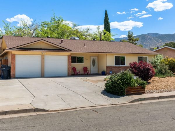 10829 Barbara Ellen Avenue NE, Albuquerque, NM 87111