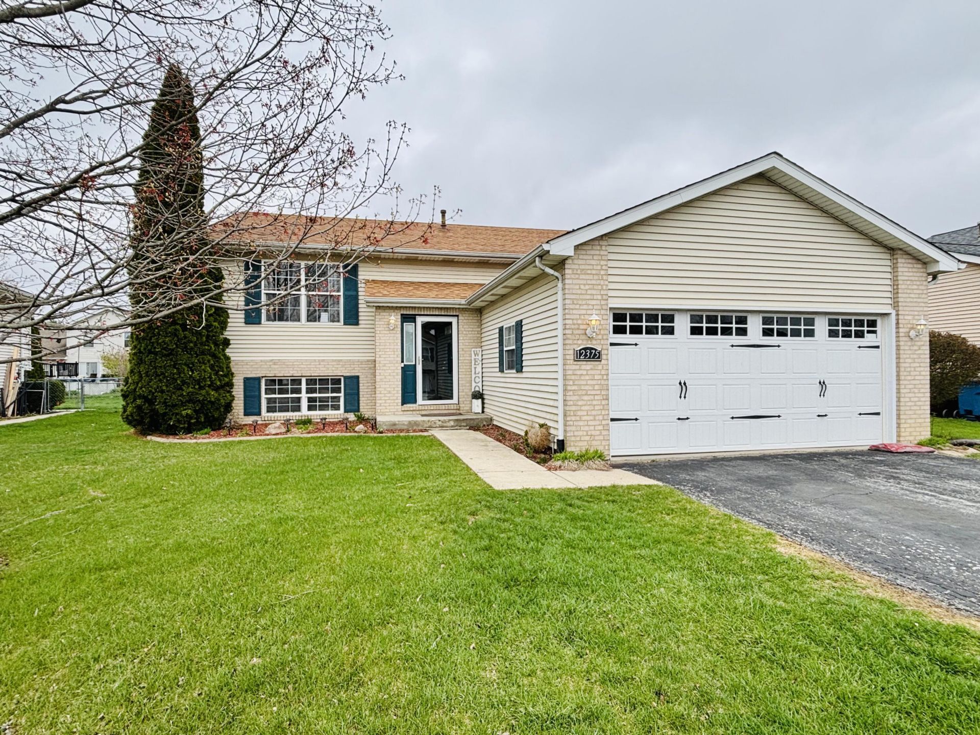 12375 Tippecanoe Place, Crown Point, IN 46307 Main Photo