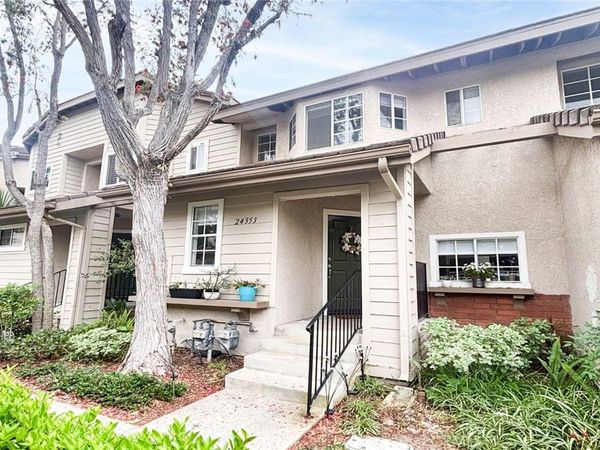 24353 Marquis CT, Unit 301, Laguna Hills, CA 92653