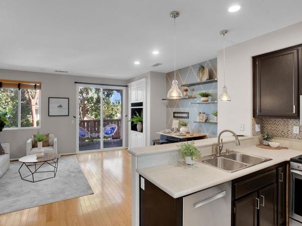 6068 Paseo Salinero, Carlsbad, CA 92009