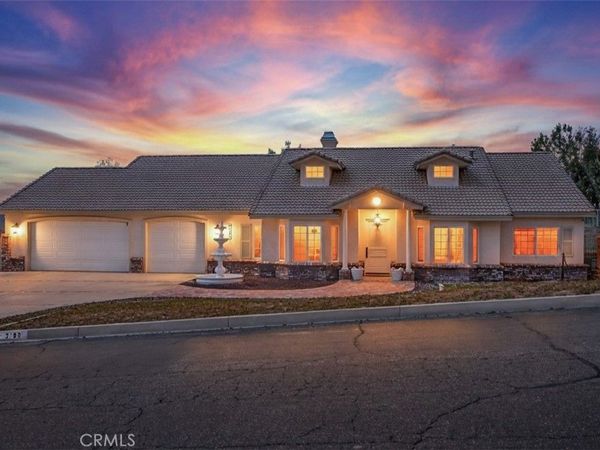 3783 W Meyers, San Bernardino, CA 92407