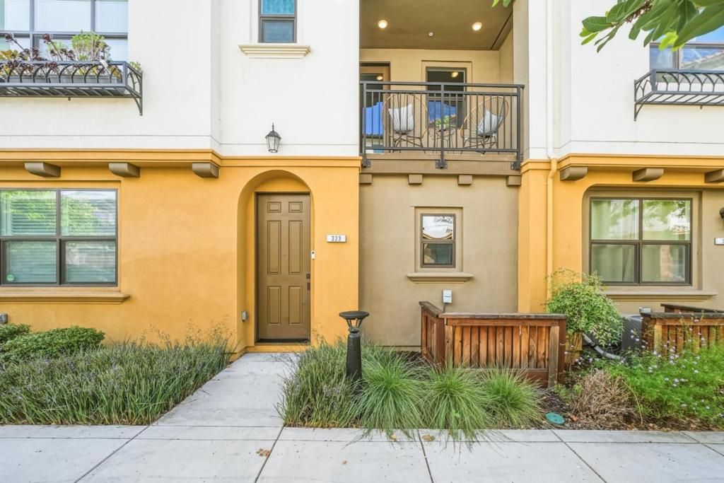 323 Alviso Terrace, Sunnyvale, CA 94085 Main Photo