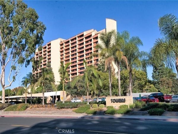 24055 Paseo Del Lago, Unit 612, Laguna Woods, CA 92637