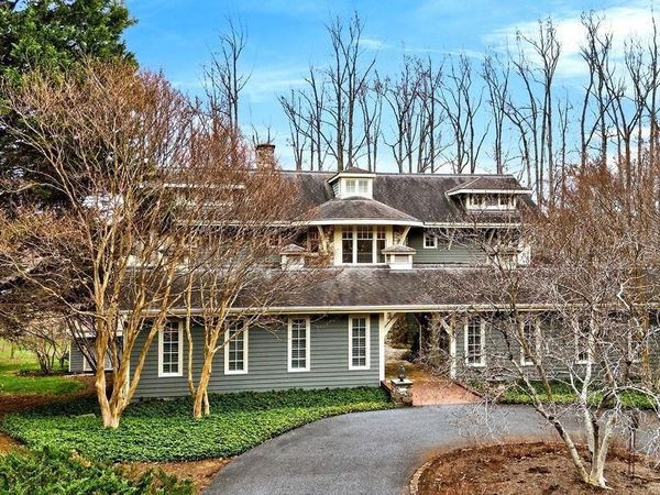 228 HIDDEN SPRINGS LN, Nellysford, VA 22958