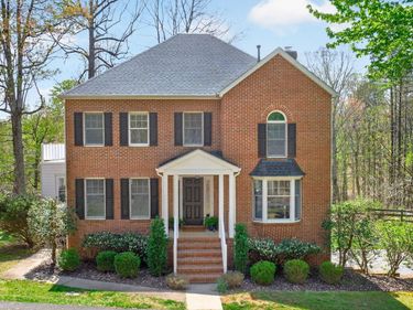 7087 DICK WOODS RD , Afton, VA 22920