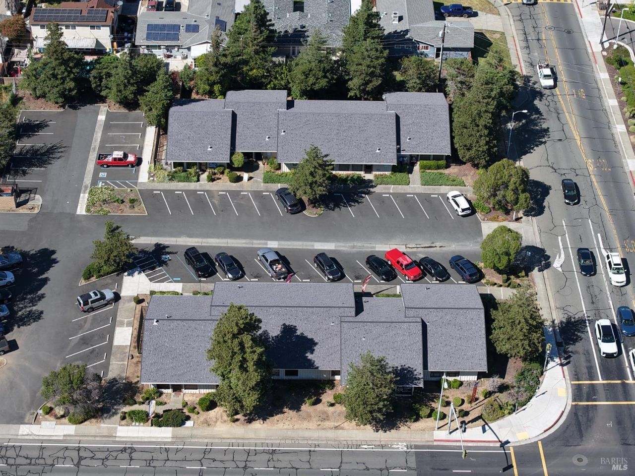 690 E Tabor Avenue, Fairfield, CA 94533 Main Photo