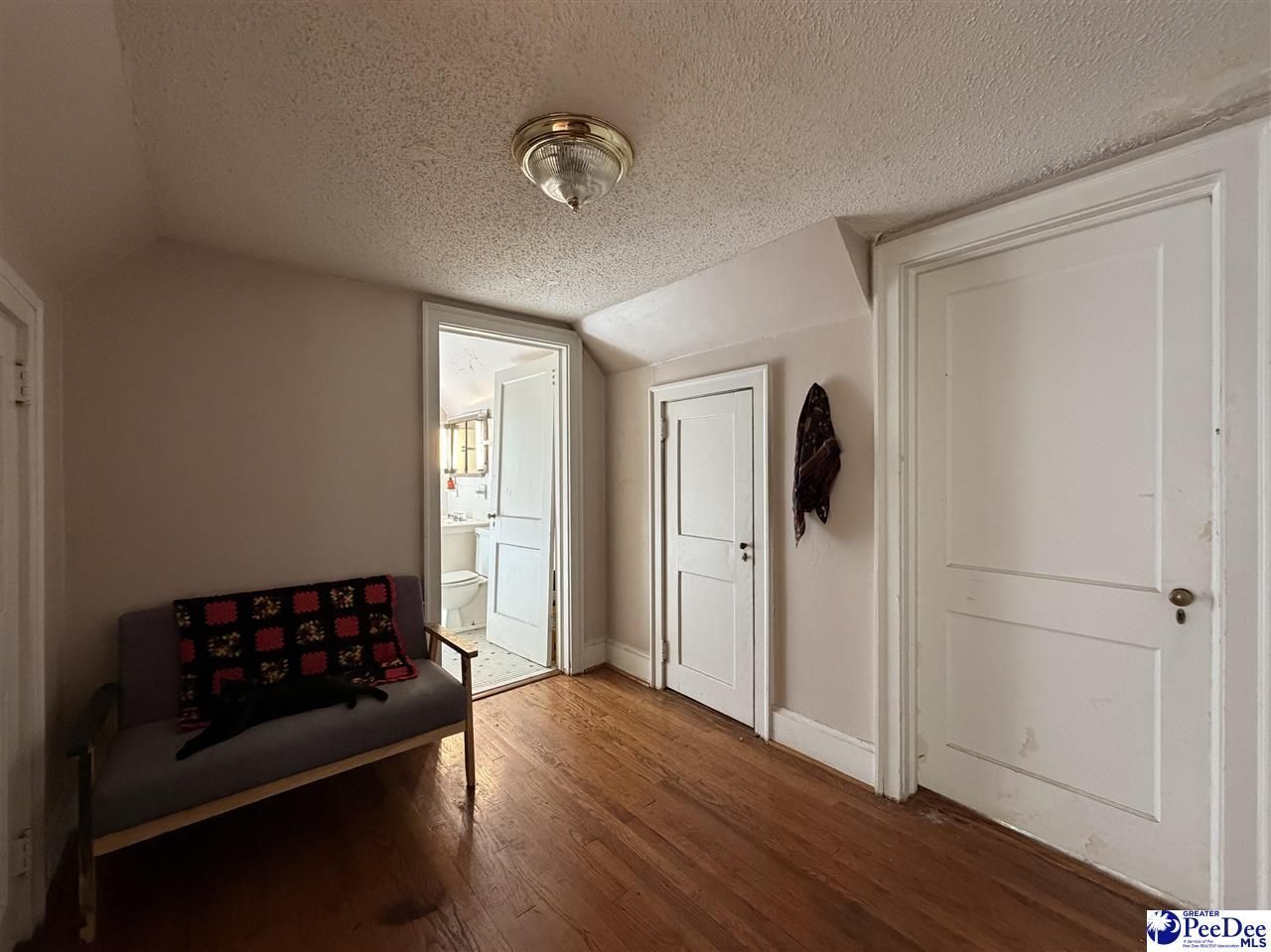 605 E Main Street Photo 10