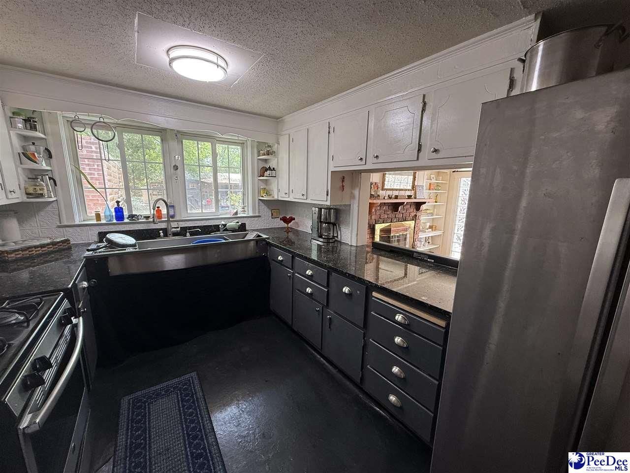 605 E Main Street Photo 18