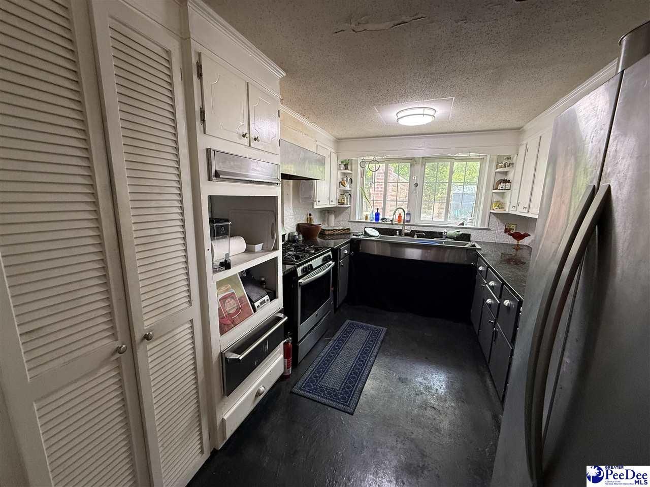 605 E Main Street Photo 20