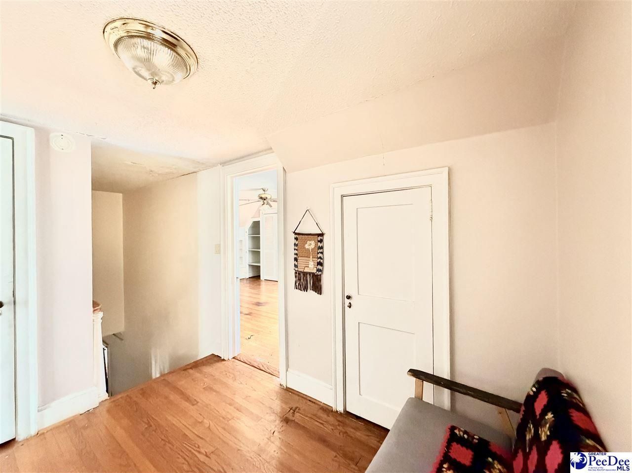 605 E Main Street Photo 28