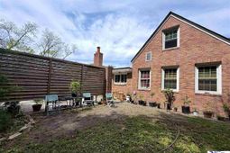 605 E Main Street photo 4