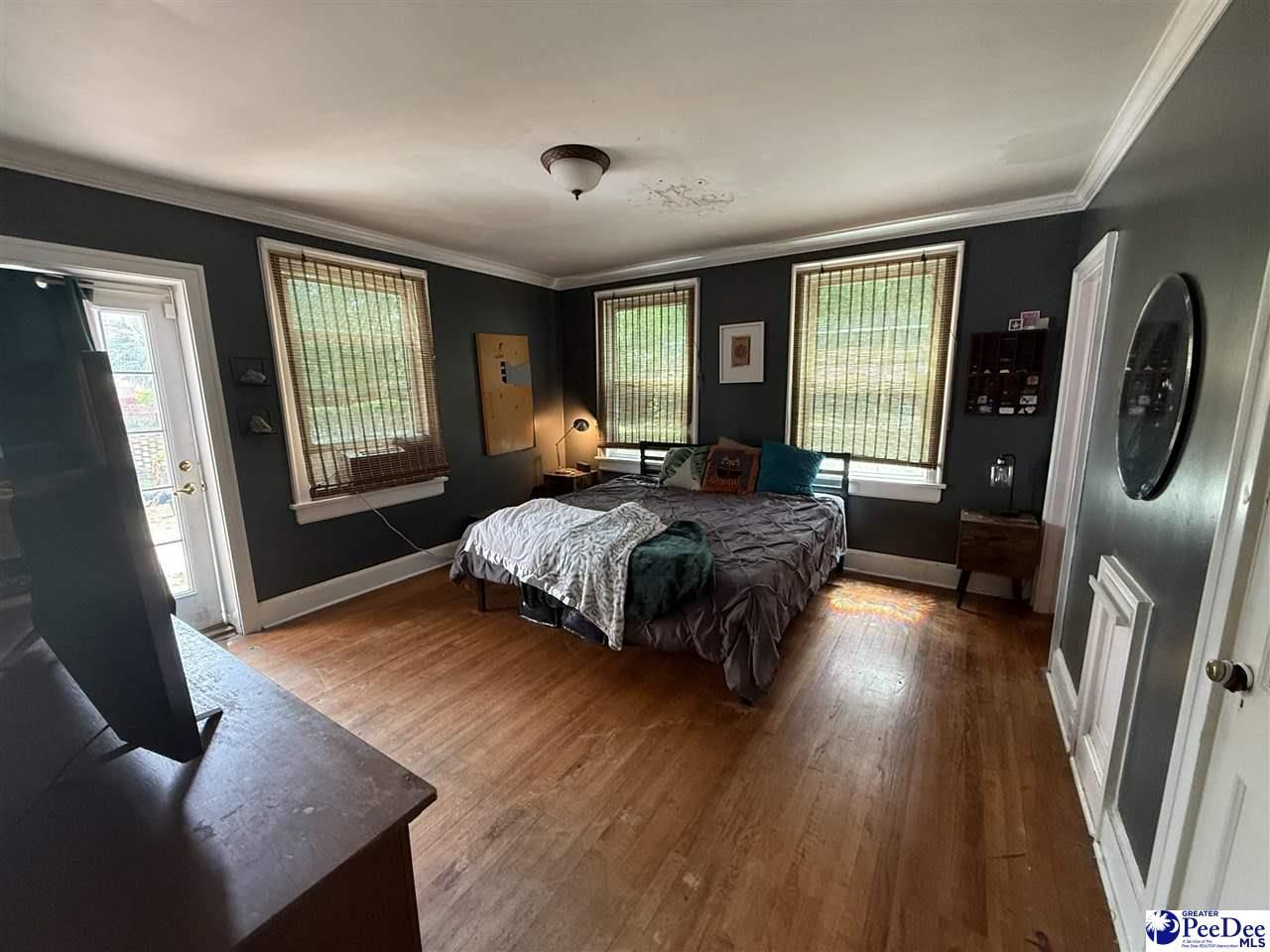 605 E Main Street Photo 29