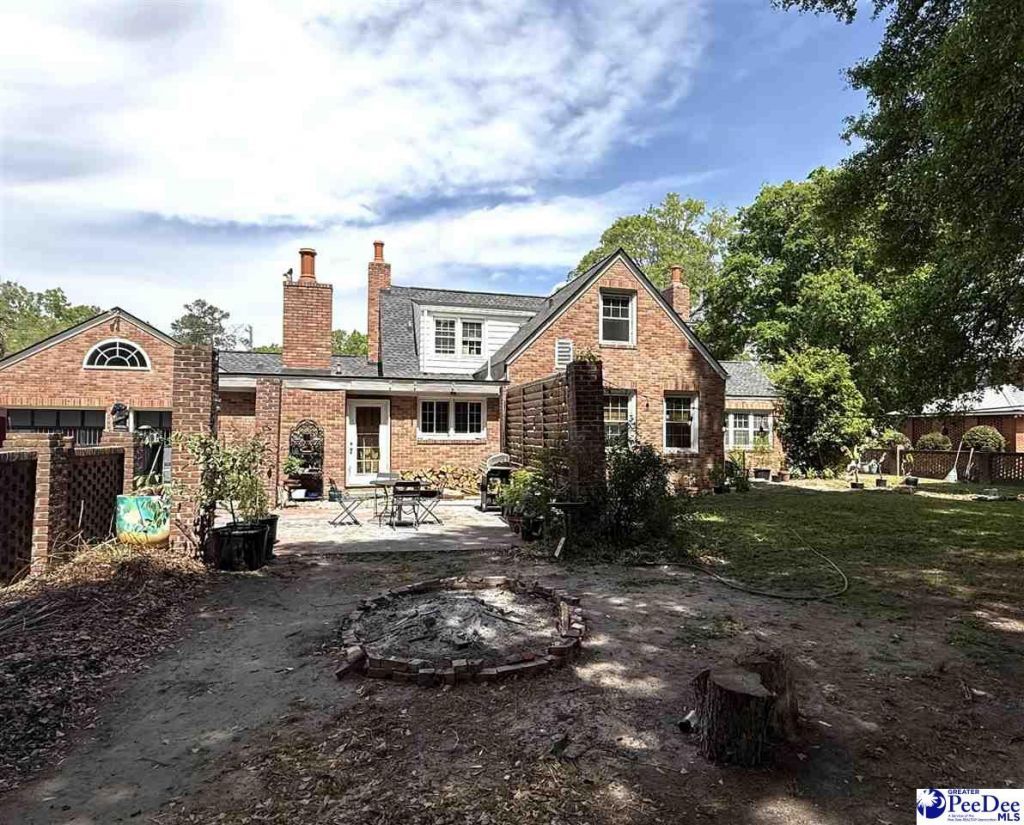 605 E Main Street Photo 6