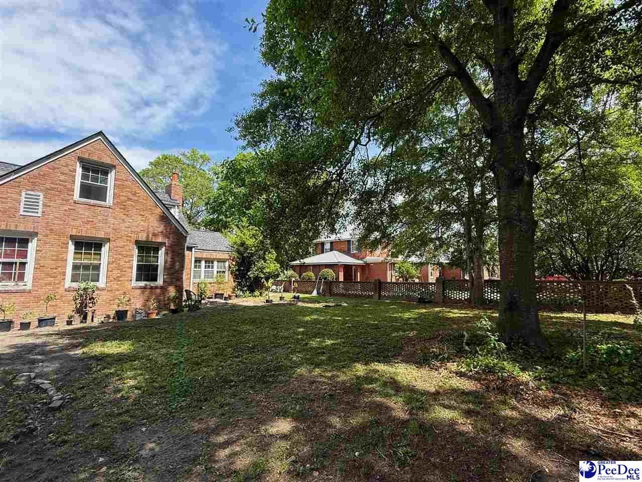 605 E Main Street Photo 8