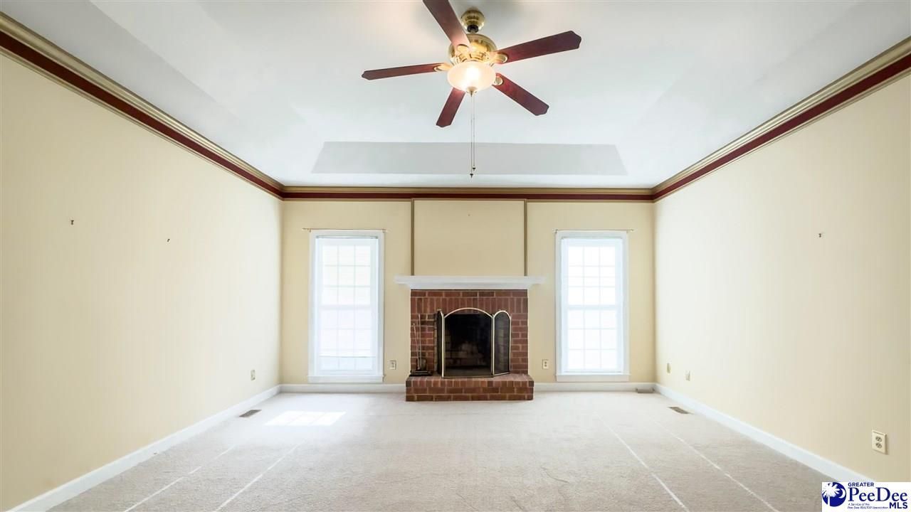 708 Yorkshire Court Photo 10