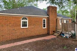 708 Yorkshire Court photo 4