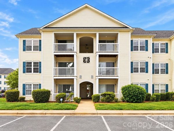 3937 Mohawk Court, Charlotte, NC 28215
