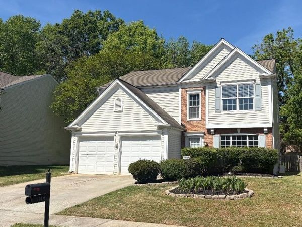 7519 Eurostar Drive , Charlotte, NC 28213