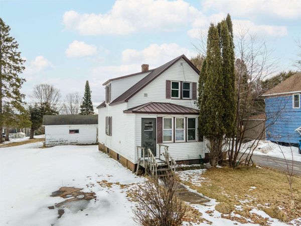 615 Wilson Avenue, Iron River, MI 49935
