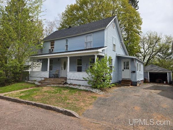 439 Hecla Street, Schoolcraft Twp, MI 49945