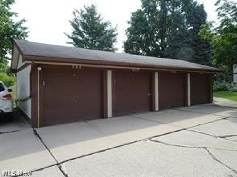 750 Kirkwall Drive , Copley, OH 44321 Photo 25