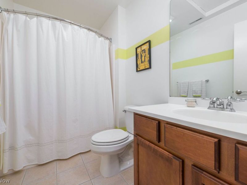 12215 Detroit Avenue, Lakewood, OH 44107 Photo 37