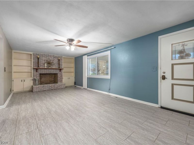 3848 N Hogan Drive, Lorain, OH 44053 Photo 12