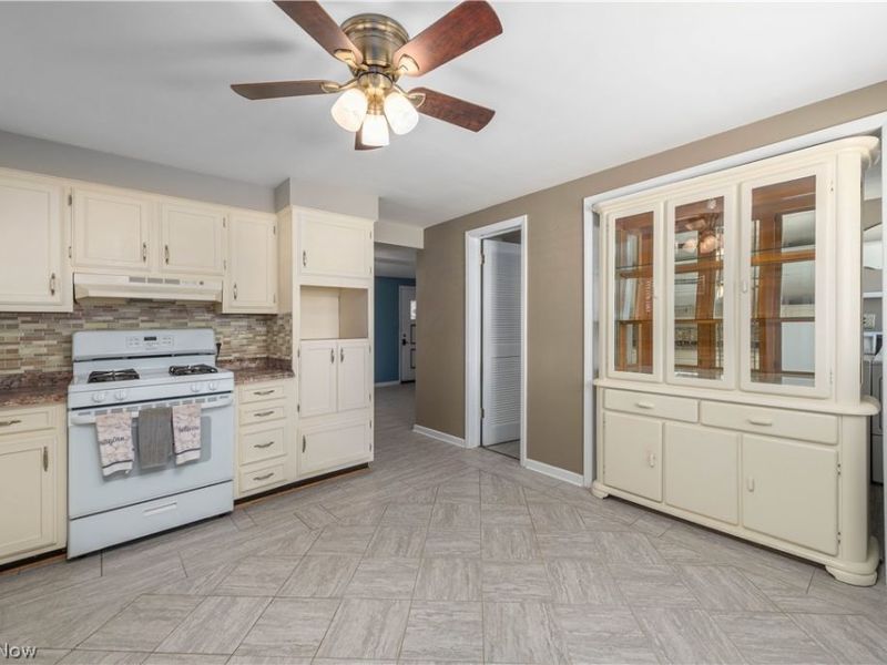 3848 N Hogan Drive, Lorain, OH 44053 Photo 19