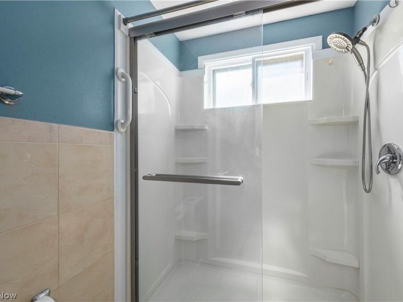 3848 N Hogan Drive, Lorain, OH 44053 Photo 31