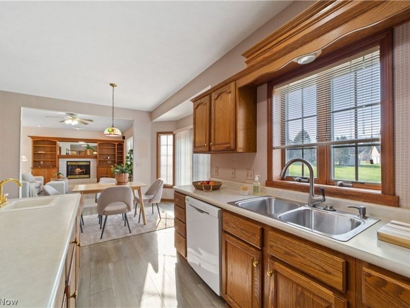 5356 Kingston Court, Sheffield Village, OH 44054 Photo 14