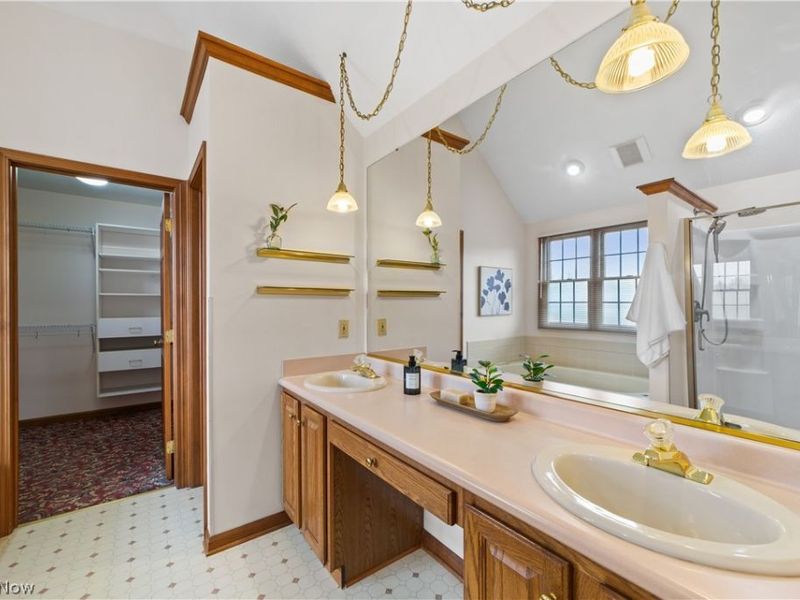 5356 Kingston Court, Sheffield Village, OH 44054 Photo 34