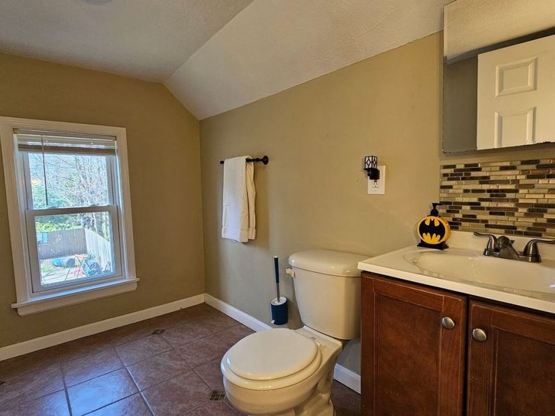 3628 Beyerle Road, Cleveland, OH 44105 Photo 19