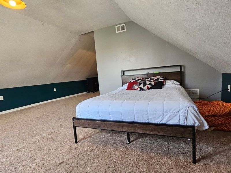 3628 Beyerle Road, Cleveland, OH 44105 Photo 21