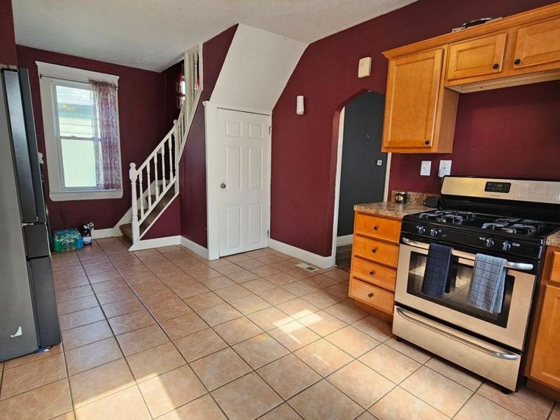 3628 Beyerle Road, Cleveland, OH 44105 Photo 6