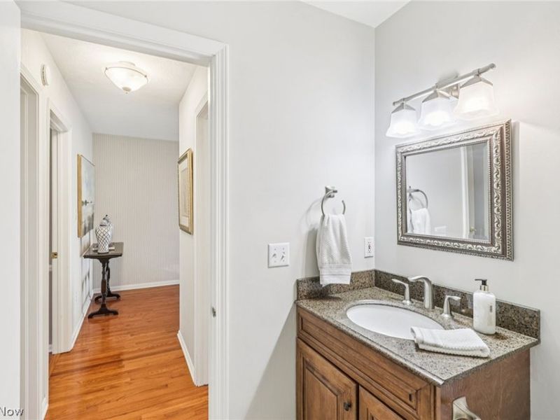 6824 W Fitzwater Road, Brecksville, OH 44141 Photo 22