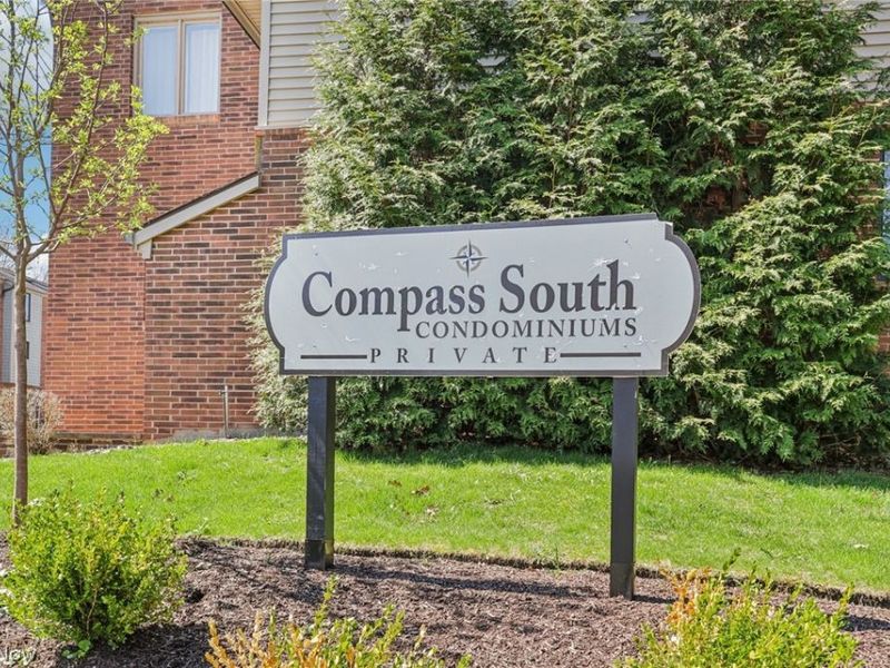 6824 W Fitzwater Road, Brecksville, OH 44141 Photo 33