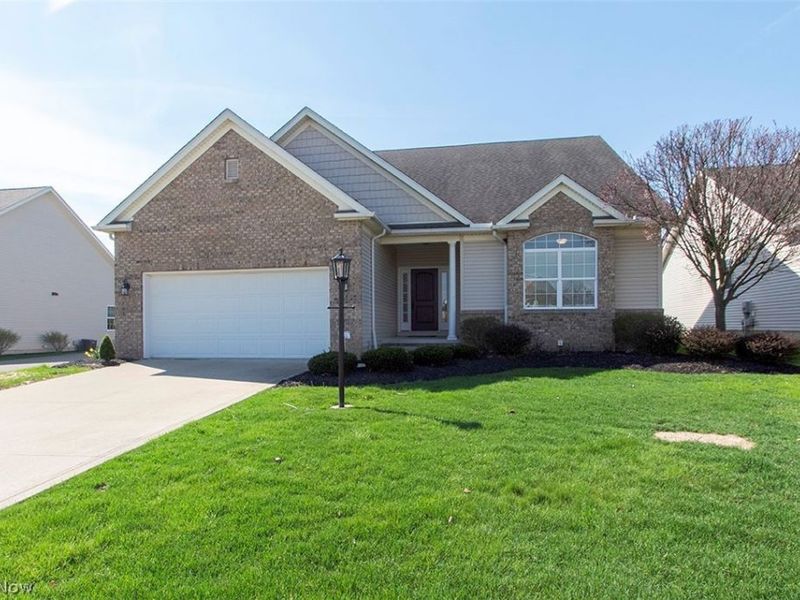 4004 Hedgewood Drive, Medina, OH 44256 Photo 2