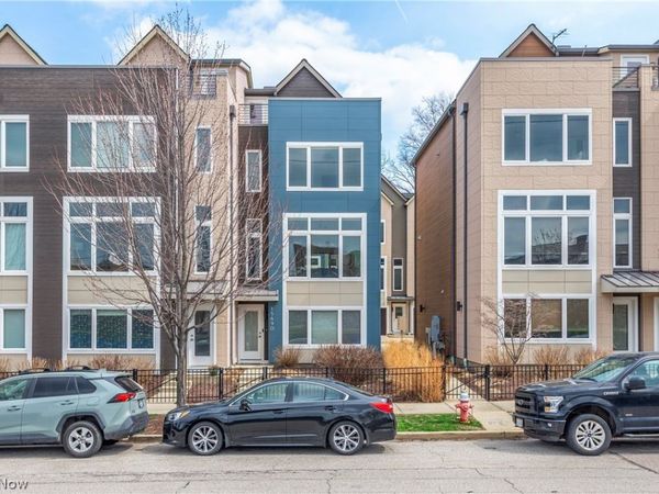 1569 E 118th Street , Cleveland, OH 44106