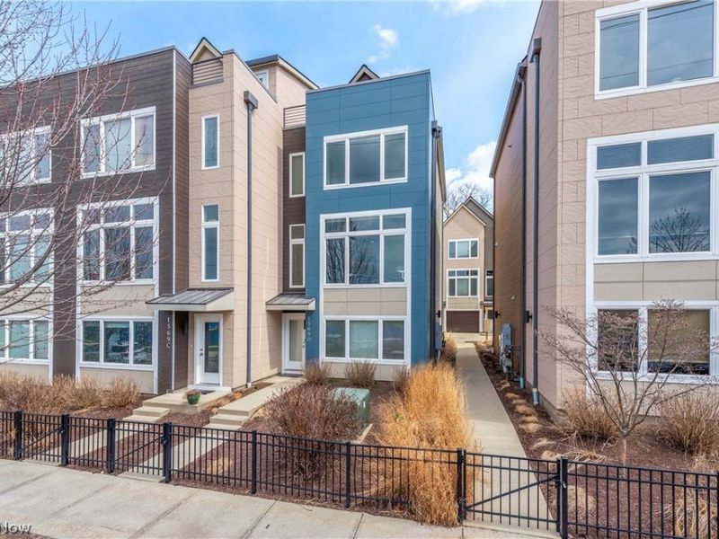 1569 E 118th Street, Cleveland, OH 44106 Photo 2