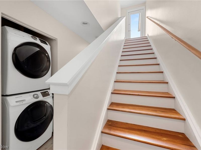 1569 E 118th Street, Cleveland, OH 44106 Photo 38